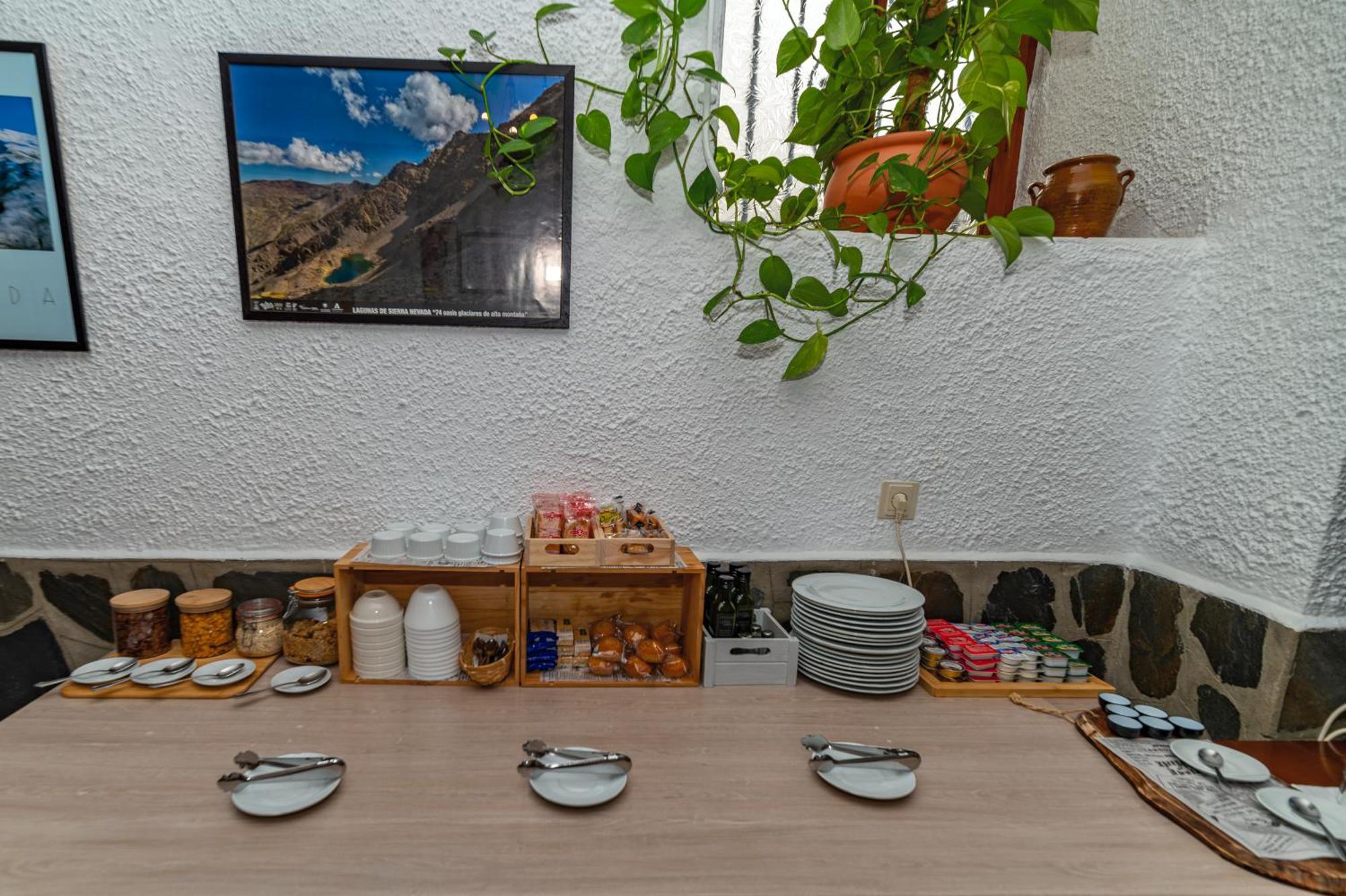 Hotel La Fragua I Тревелес Экстерьер фото
