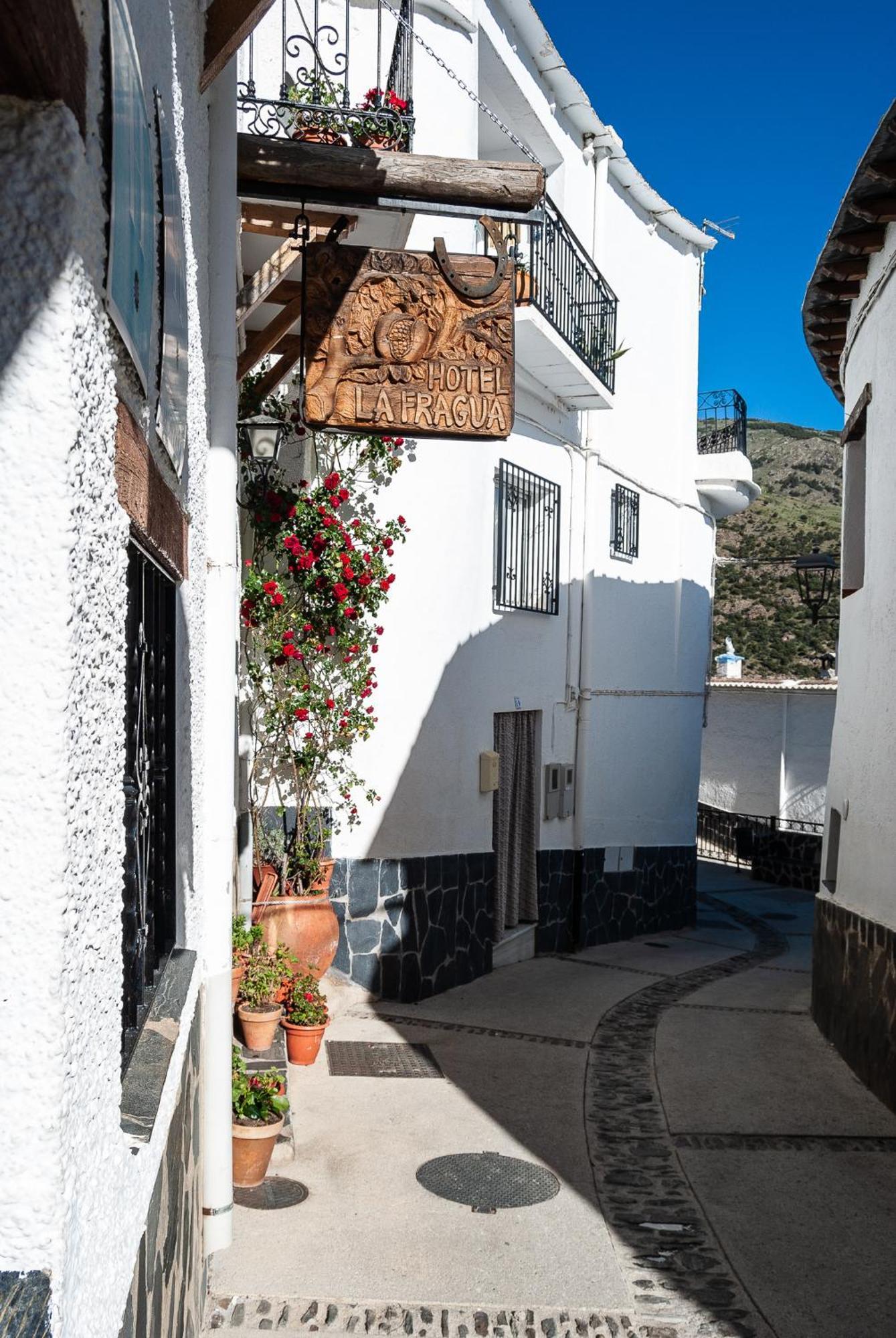 Hotel La Fragua I Тревелес Экстерьер фото