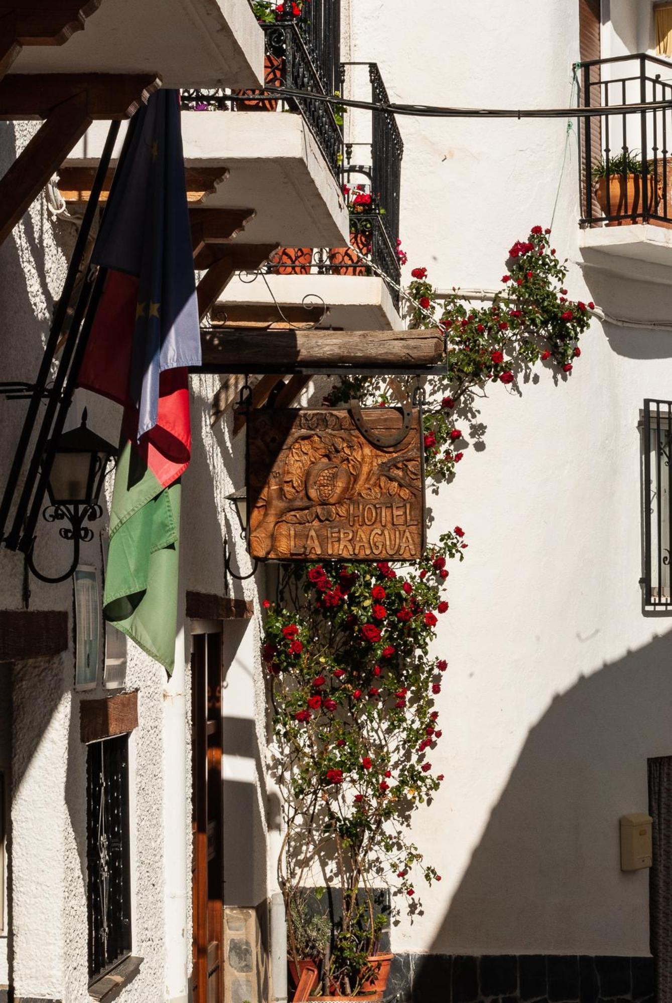Hotel La Fragua I Тревелес Экстерьер фото
